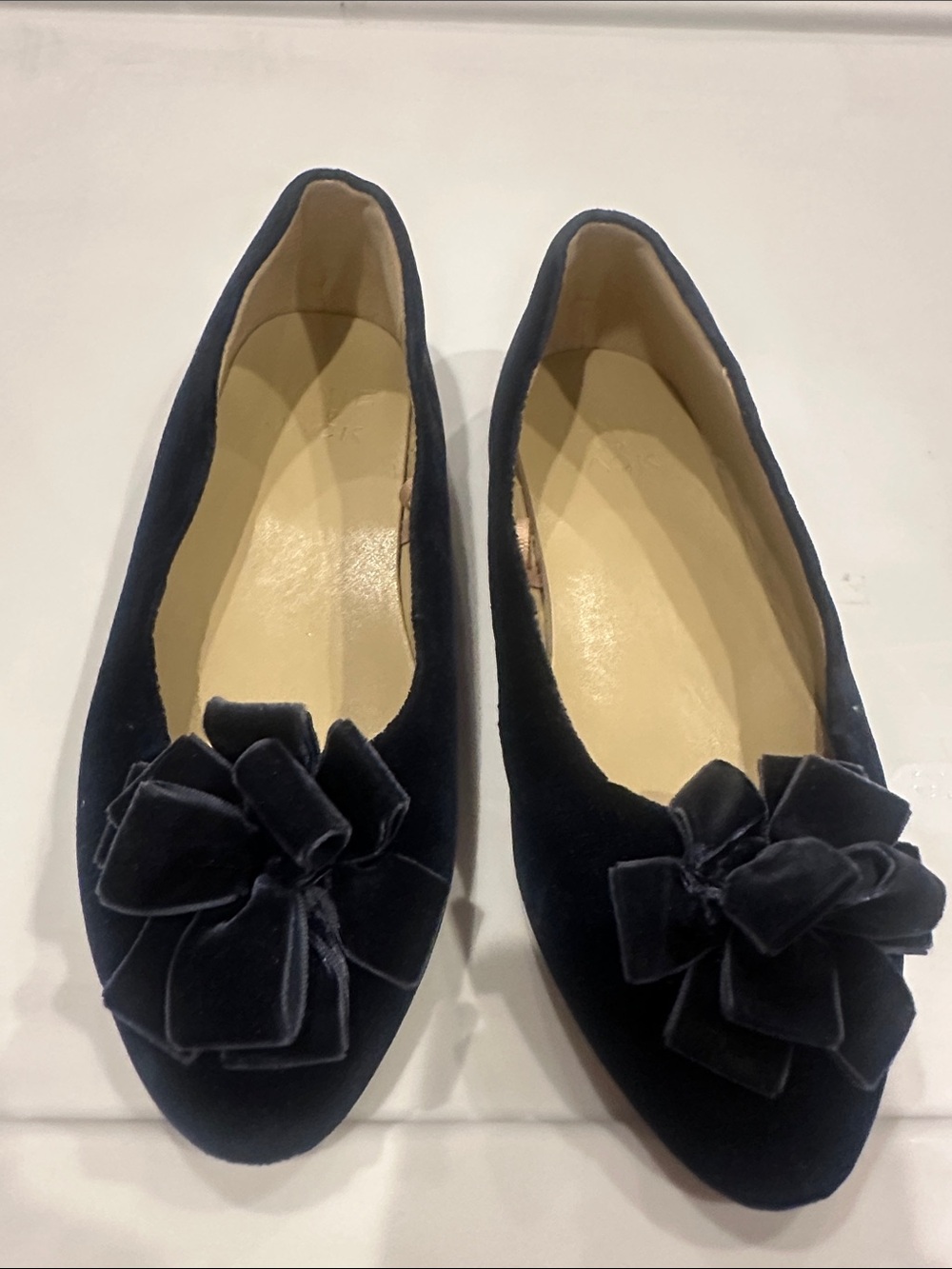Janie and Jack Black Velvet Bow Girls' Ballet Flats